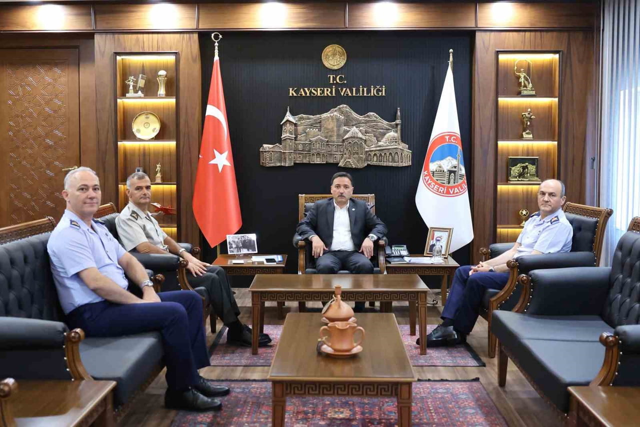 KAYSERİ'DE GÖREV SÜRELERİNİ TAMAMLAYAN GARNİZON KOMUTANI HV. PLT. TUĞG. HASAN VOLKAN GÜLERYÜZ...