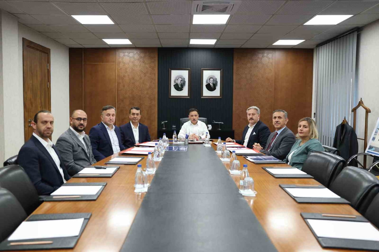 KAYSERİ'NİN MELİKGAZİ İLÇESİNDE EĞİTİM YATIRIMLARINA BİR YENİSİ DAHA EKLENİYOR. 16 DERSLİKLİ...