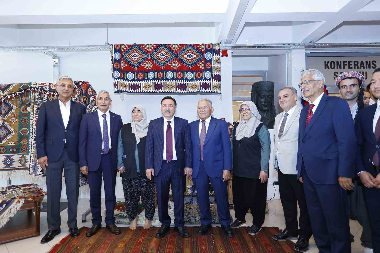 KAYSERİ BÜYÜKŞEHİR BELEDİYE BAŞKANI DR. MEMDUH BÜYÜKKILIÇ, DADALOĞLU AVŞAR KÜLTÜR VE SANAT...