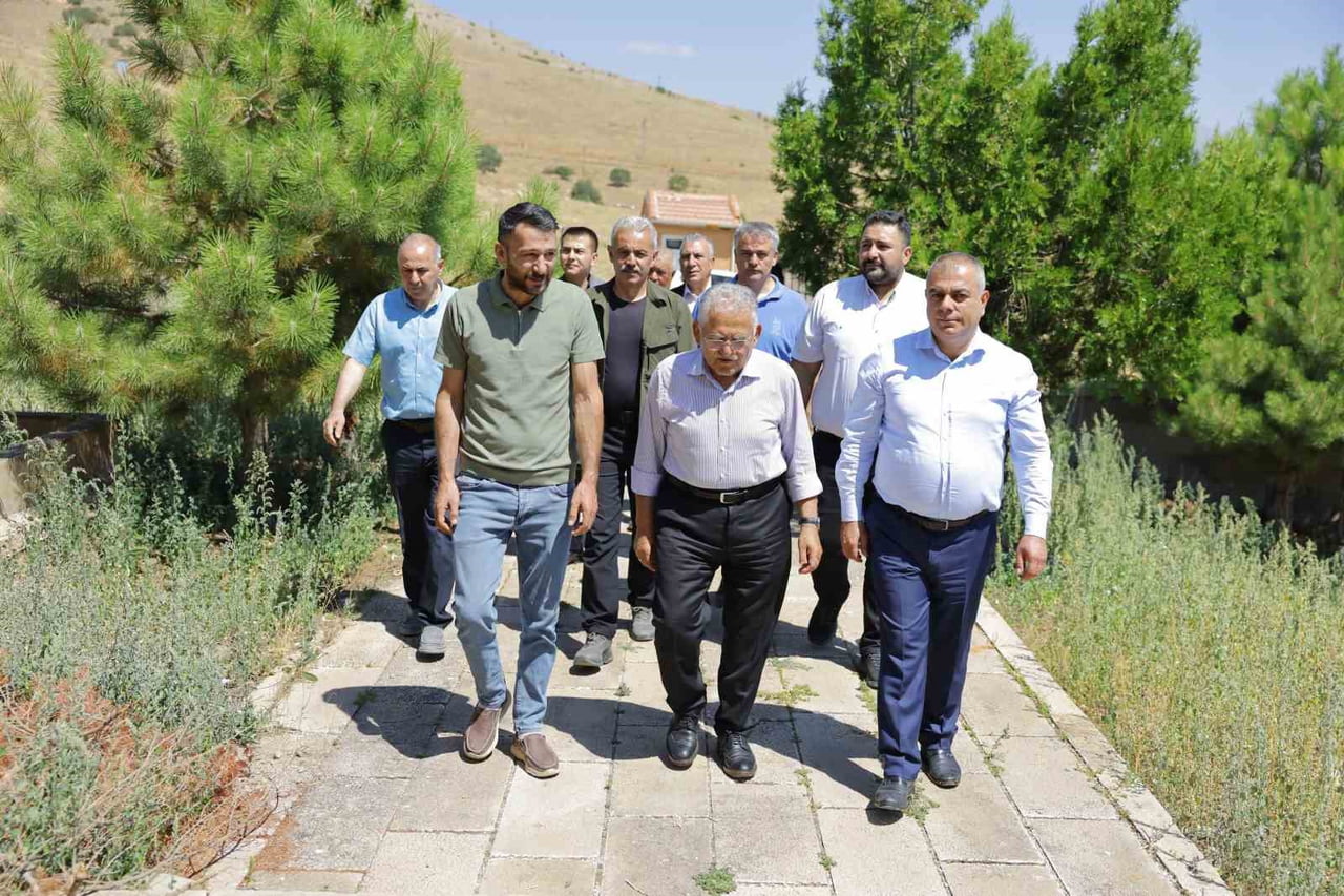 KAYSERİ BÜYÜKŞEHİR BELEDİYE BAŞKANI DR. MEMDUH BÜYÜKKILIÇ DEVELİ VE YAHYALI İLÇELERİNİN KIRSAL...
