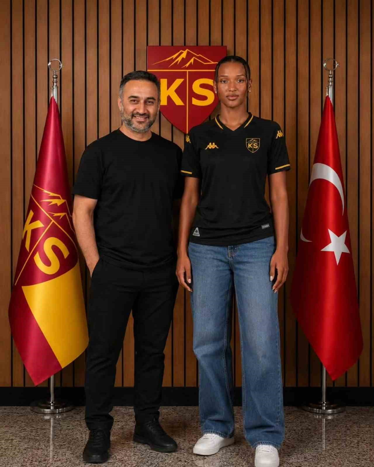 KAYSERİ KADIN FUTBOL A TAKIMI, YENİ SEZON ÖNCESİ KADROSUNU ÖNEMLİ BİR İSİMLE GÜÇLENDİRDİ. KUZEY...