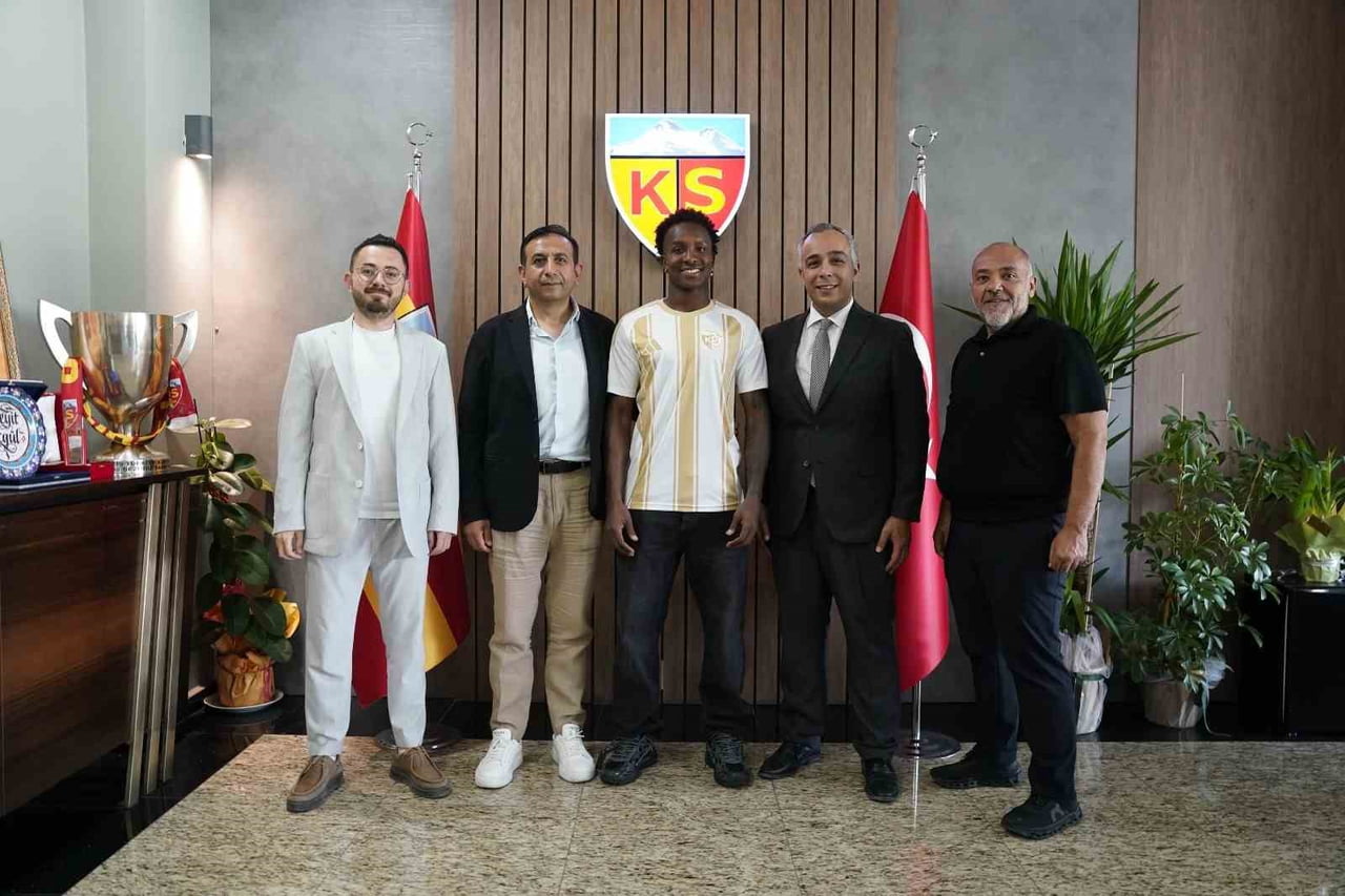 KAYSERİSPOR DIŞ TRANSFERDE KADROSUNA 7 YABANCI İSMİ DAHİL ETTİ.
