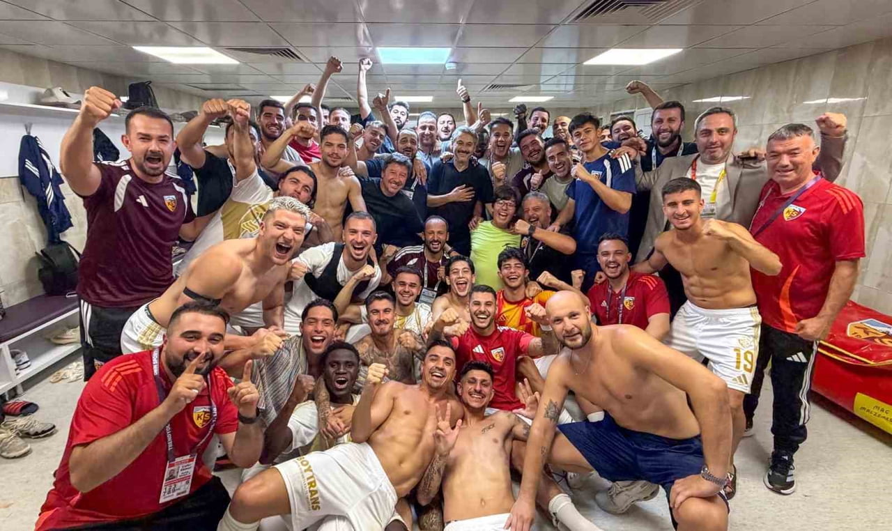 KAYSERİSPOR ÜST ÜSTE ÜÇÜNCÜ GALİBİYETİNİ ALARAK 9 PUANA ULAŞTI.