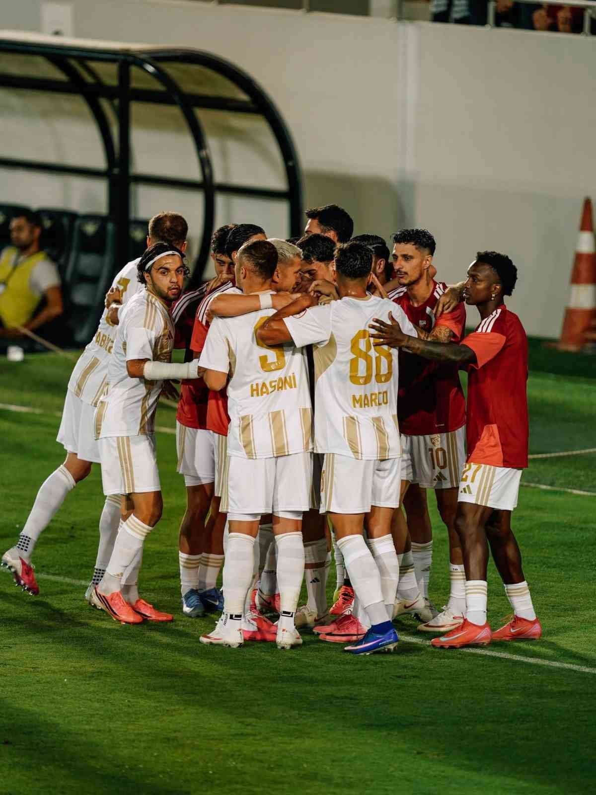 KAYSERİSPOR, YENİ SEZONA DEPLASMANDA VANSPOR’U 2-0 MAĞLUP EDEREK, GALİBİYETLE BAŞLADI.