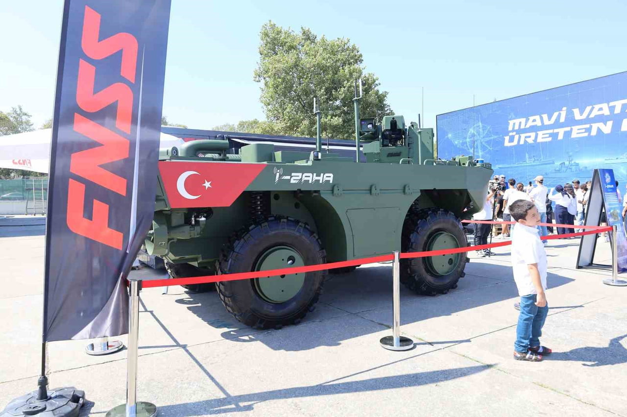KOCAELİ'DE DÜZENLENEN TEKNOFEST MAVİ VATAN ETKİNLİKLERİNDE FNSS TARAFINDAN GELİŞTİRİLEN İNSANSIZ...