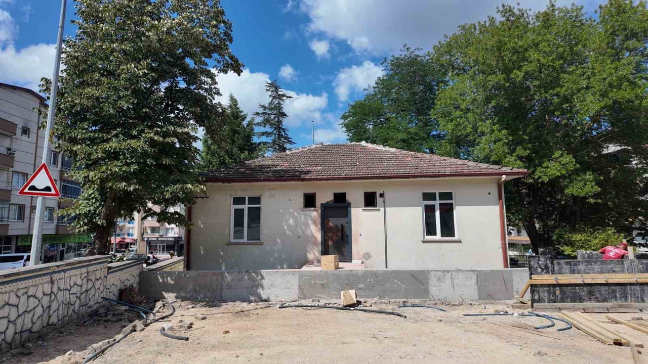 KOCAELİ BÜYÜKŞEHİR BELEDİYESİ’NİN 65 YAŞ ÜZERİ VATANDAŞLARIN SOSYAL HAYATA DAHA AKTİF KATILIMINI...