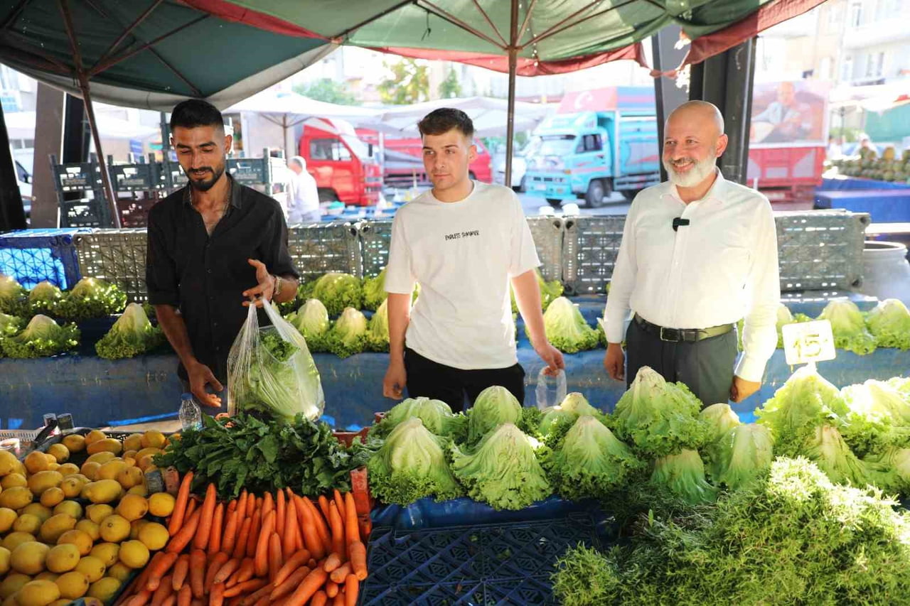 KOCASİNAN BELEDİYESİ, VATANDAŞLARIN HUZURU, GÜVENLİĞİ VE SAĞLIKLI BİR ORTAMDA ALIŞVERİŞ...