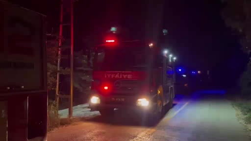 Konteyner alevlere teslim oldu