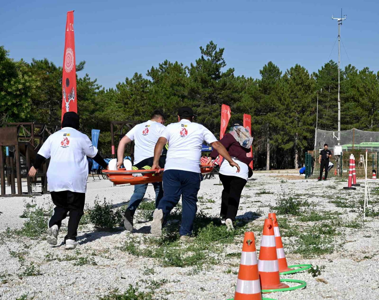 KONYA BÜYÜKŞEHİR BELEDİYESİ TARAFINDAN YÜRÜTÜLEN "GÖNÜLLÜ İTFAİYECİLİK PROGRAMI" KAPSAMINDA...
