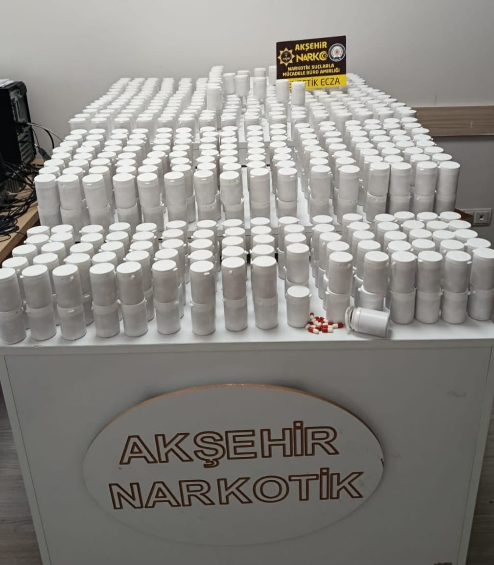 KONYA’NIN AKŞEHİR İLÇESİNDE POLİS EKİPLERİ TARAFINDAN OPERASYONDA PİYASA DEĞERİ YAKLAŞIK 3 MİLYON...