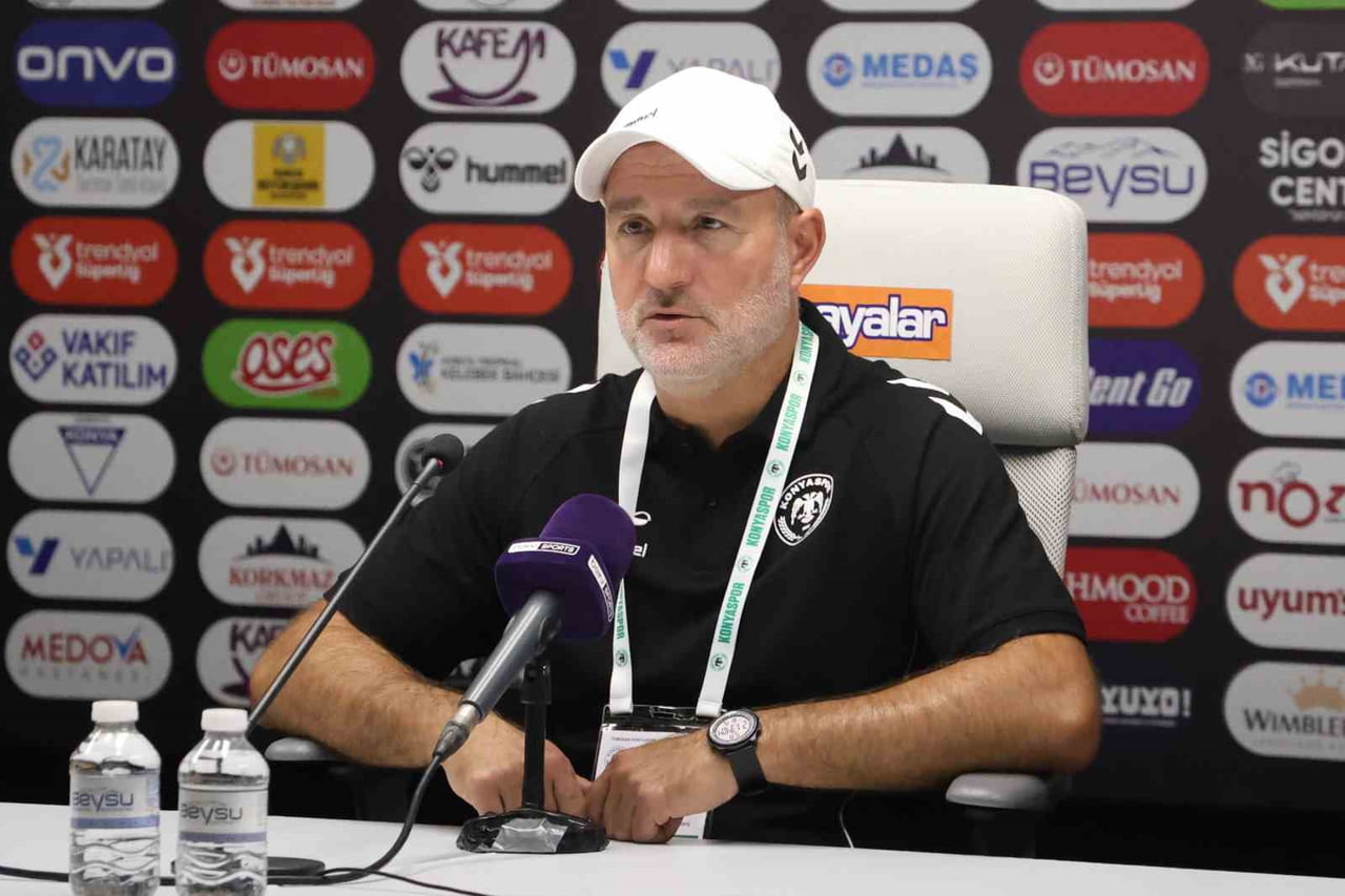 KONYASPOR TEKNİK SORUMLUSU ERSAN PARLATAN, "BUGÜNKÜ MAÇI 2 DEVRE HALİNDE DEĞERLENDİRMEMİZ...