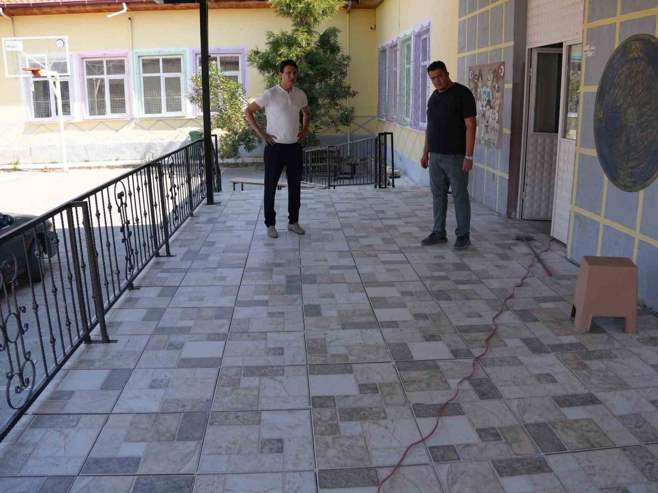 KÖYCEĞİZ’DE OKULLARDA YÜRÜTÜLEN HAZIRLIK ÇALIŞMALARI SÜRÜYOR