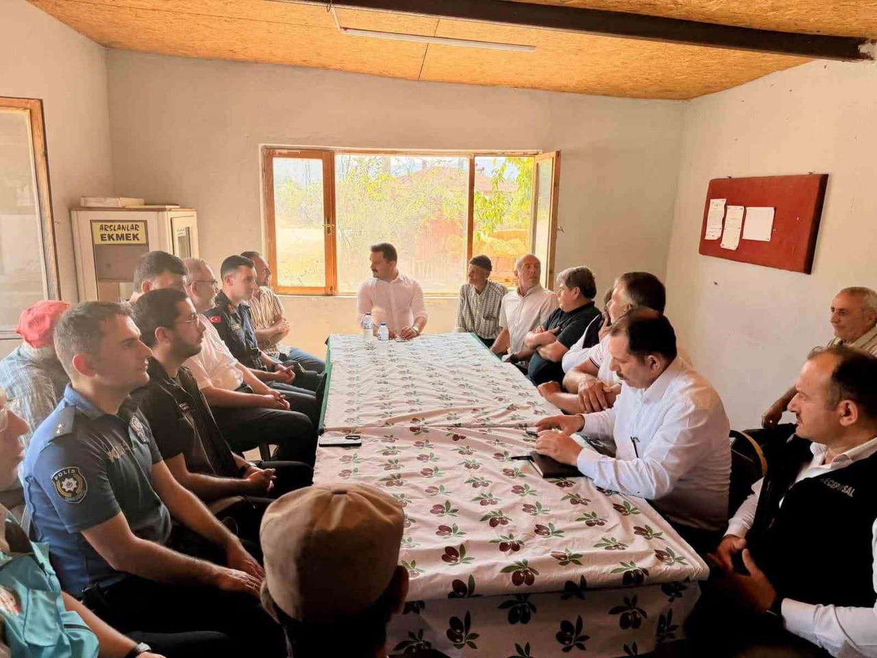 KÖYLERİN SORUNLARI MASAYA YATIRILDI