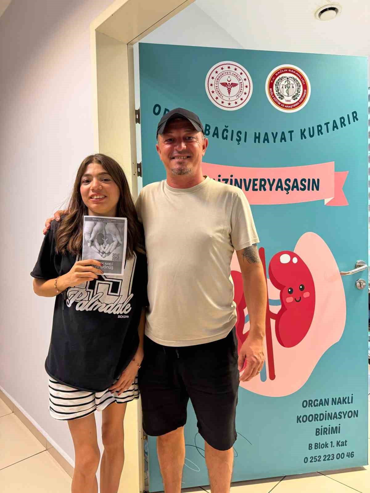 KRONİK BÖBREK YETMEZLİĞİ NEDENİYLE 13 YAŞINDAN BU YANA HAFTANIN ÜÇ GÜNÜ DİYALİZ TEDAVİSİ GÖREN VE...