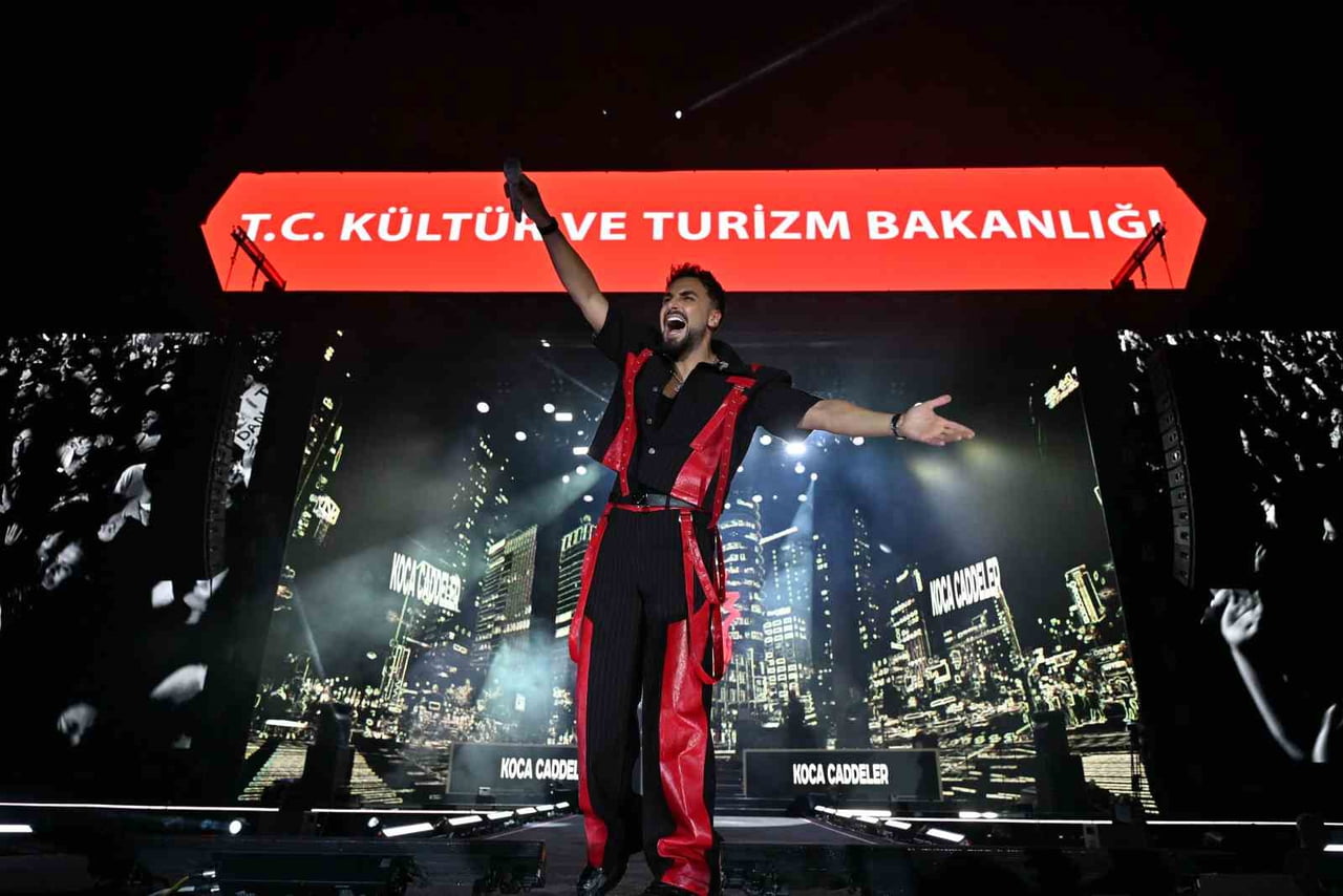 KÜLTÜR VE TURİZM BAKANLIĞI TARAFINDAN DÜZENLENEN ERZURUM KÜLTÜR YOLU FESTİVALİ’NİN İKİNCİ GÜNÜNDE...