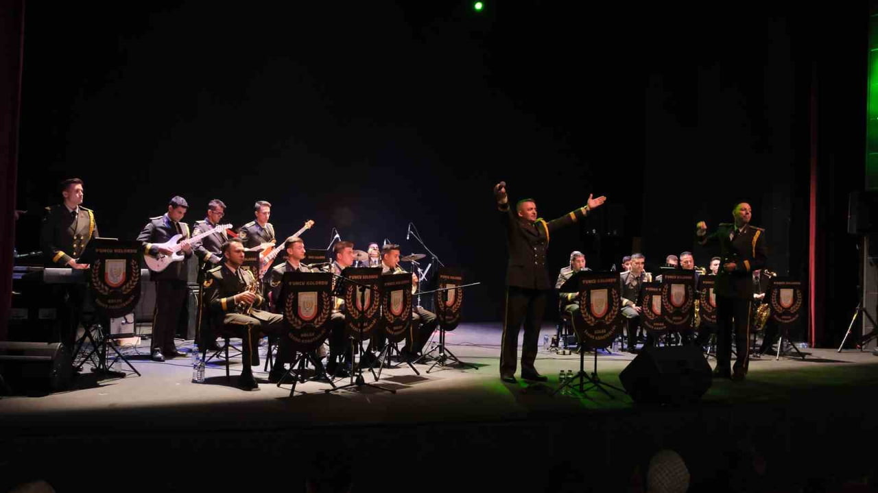KÜLTÜR VE TURİZM BAKANLIĞI TARAFINDAN DÜZENLENEN ERZURUM KÜLTÜR YOLU FESTİVALİ, YEDİNCİ GÜNÜNDE...