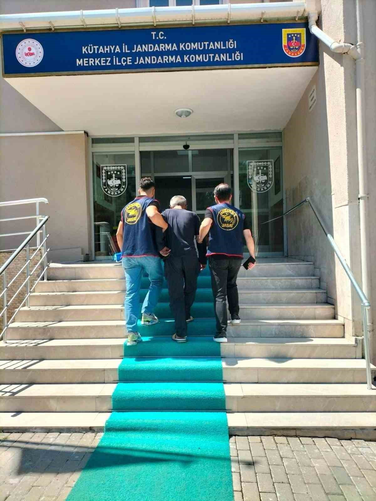 KÜTAHYA'DA TEMMUZ AYINDA ARANAN 63 ŞAHIS YAKALANDI