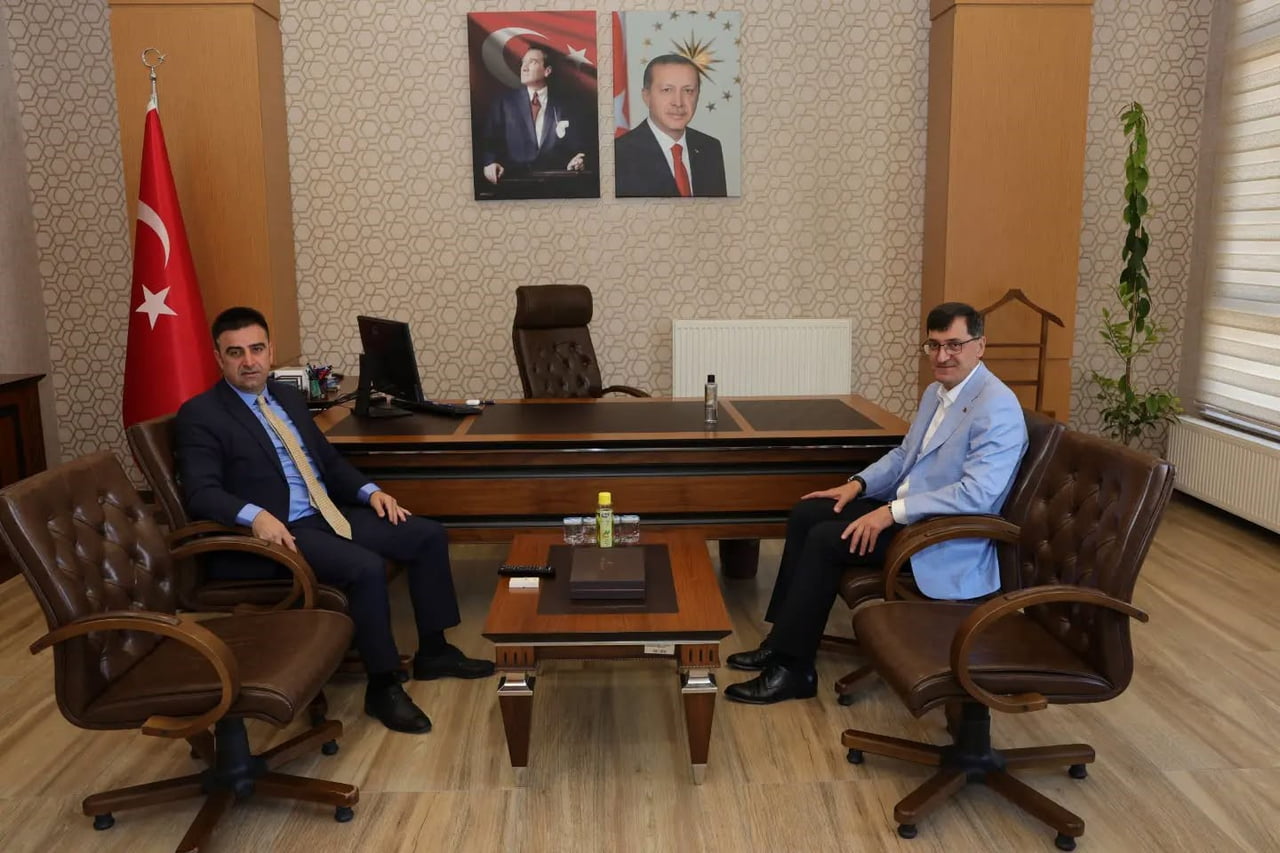 KÜTAHYA BELEDİYE BAŞKANI KAHVECİ’DEN VALİ YARDIMCILARINA ZİYARET