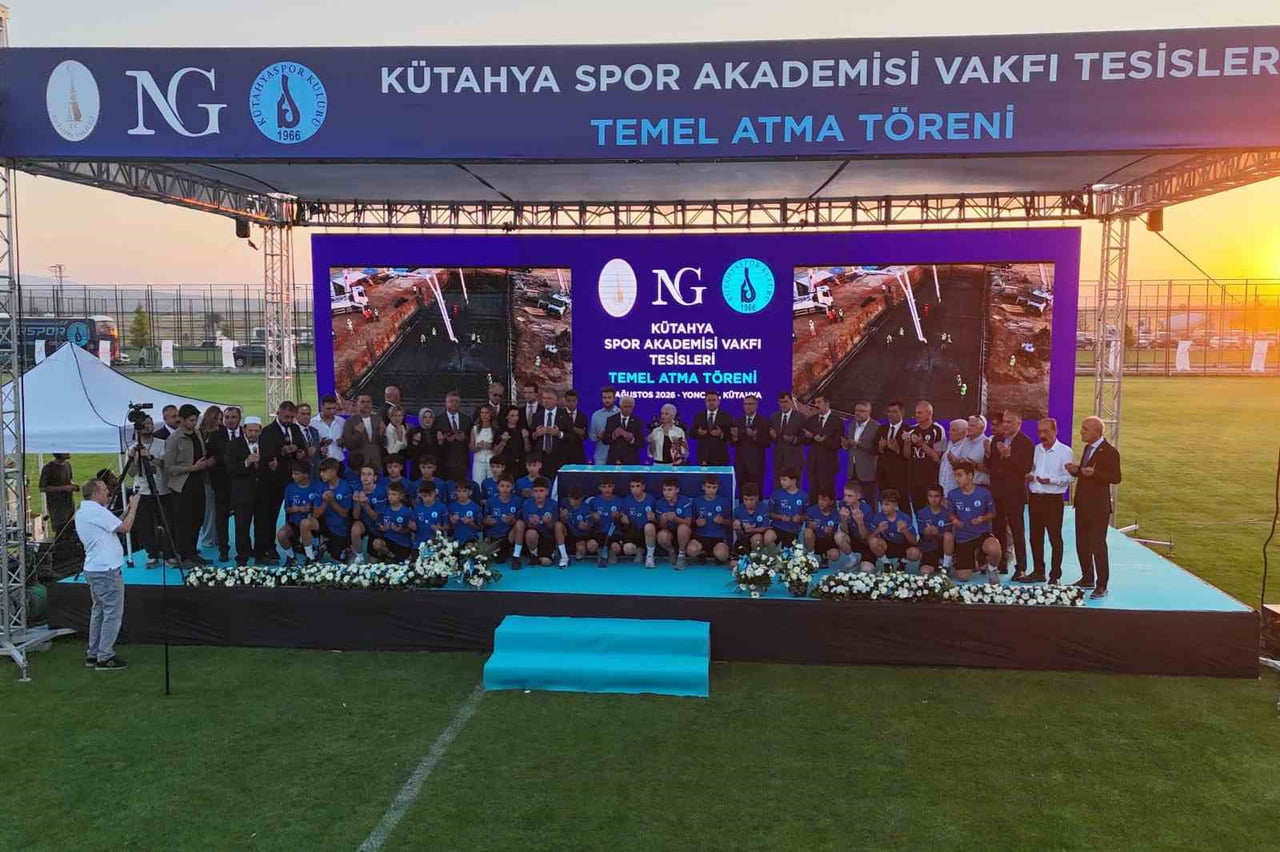 KÜTAHYA SPOR AKADEMİSİ VAKFI SOSYAL TESİSLERİNİN TEMELİ ATILDI