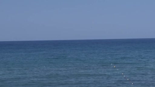 Kuzey Kıbrıs Türk Cumhuriyeti'ne bağlı Girne'de, feribot faciasında ilk yardıma koşan ve 100...