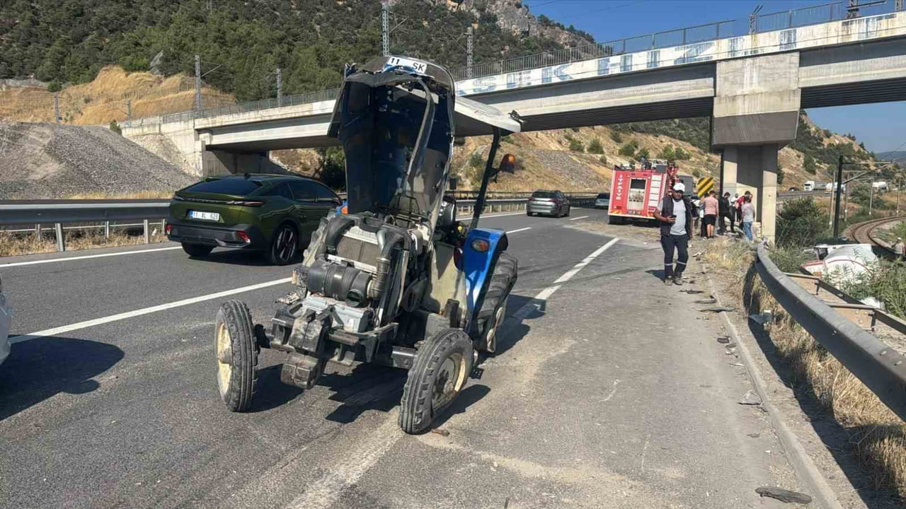 LPG TIRI İLE TRAKTÖR ÇARPIŞTI: 1’İ AĞIR 2 YARALI