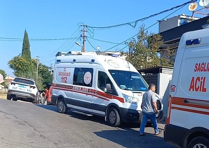 MANİSA'NIN ŞEHZADELER İLÇESİNDE MOTOSİKLETLE SEYİR HALİNDEYKEN SİLAHLI SALDIRIYA UĞRAYAN 43...