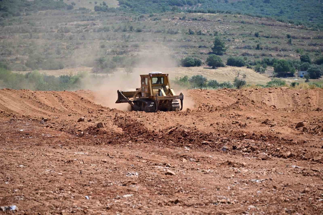 MANİSA BÜYÜKŞEHİR BELEDİYESİ, SALİHLİ İLÇESİNE BAĞLI KEMER MAHALLESİ’NDE HAYVANCILIK, TARIMSAL...