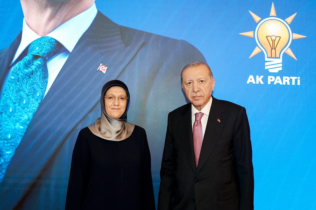 MANİSA CELAL BAYAR ÜNİVERSİTESİ REKTÖRÜ PROF. DR. RANA KİBAR, CUMHURBAŞKANI RECEP TAYYİP ERDOĞAN...