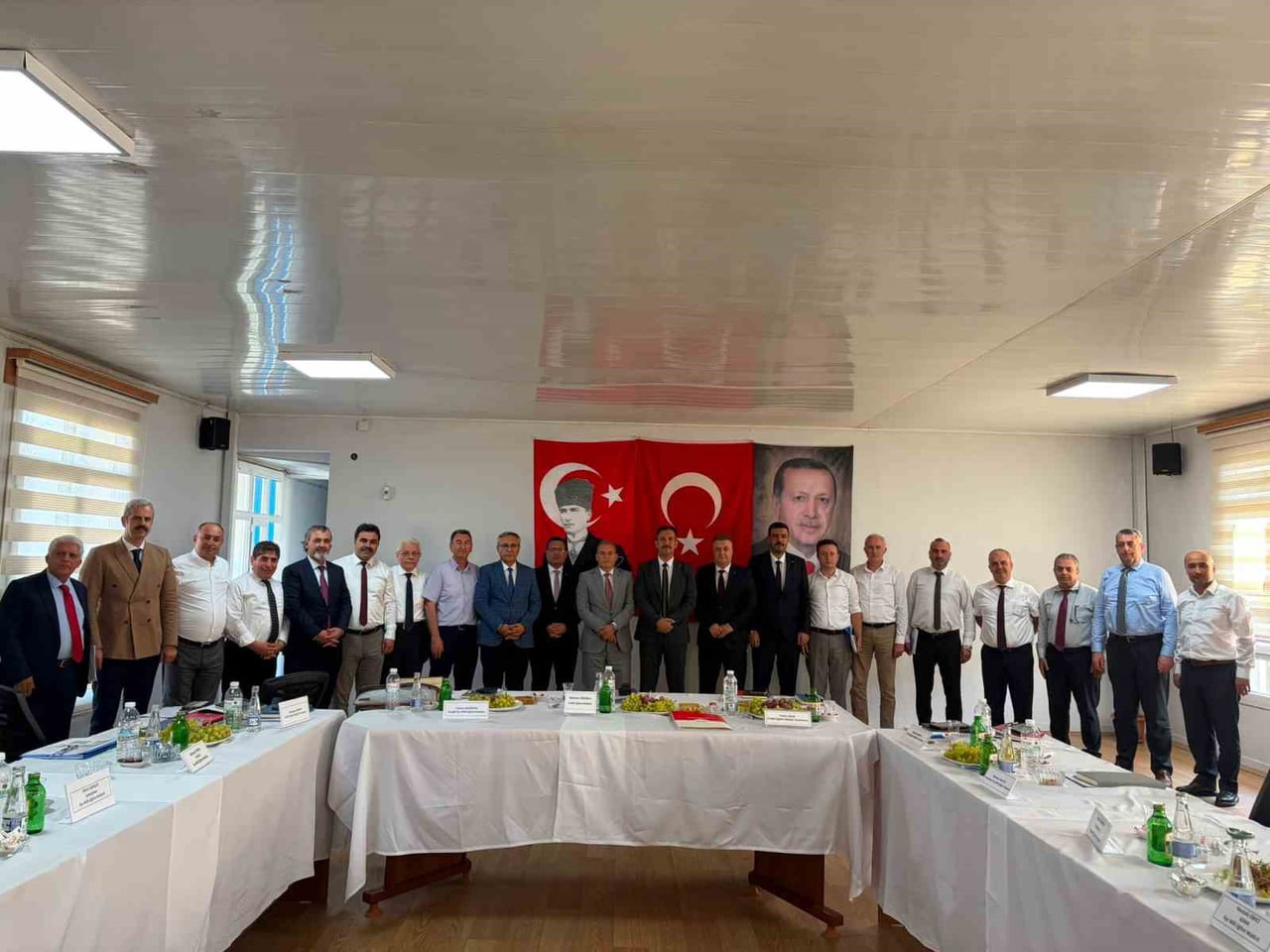 MANİSA İL MİLLİ EĞİTİM MÜDÜRÜ MEHMET UĞURELLİ BAŞKANLIĞINDA, İDARİ AMİRLER VE İLÇE MİLLÎ EĞİTİM...