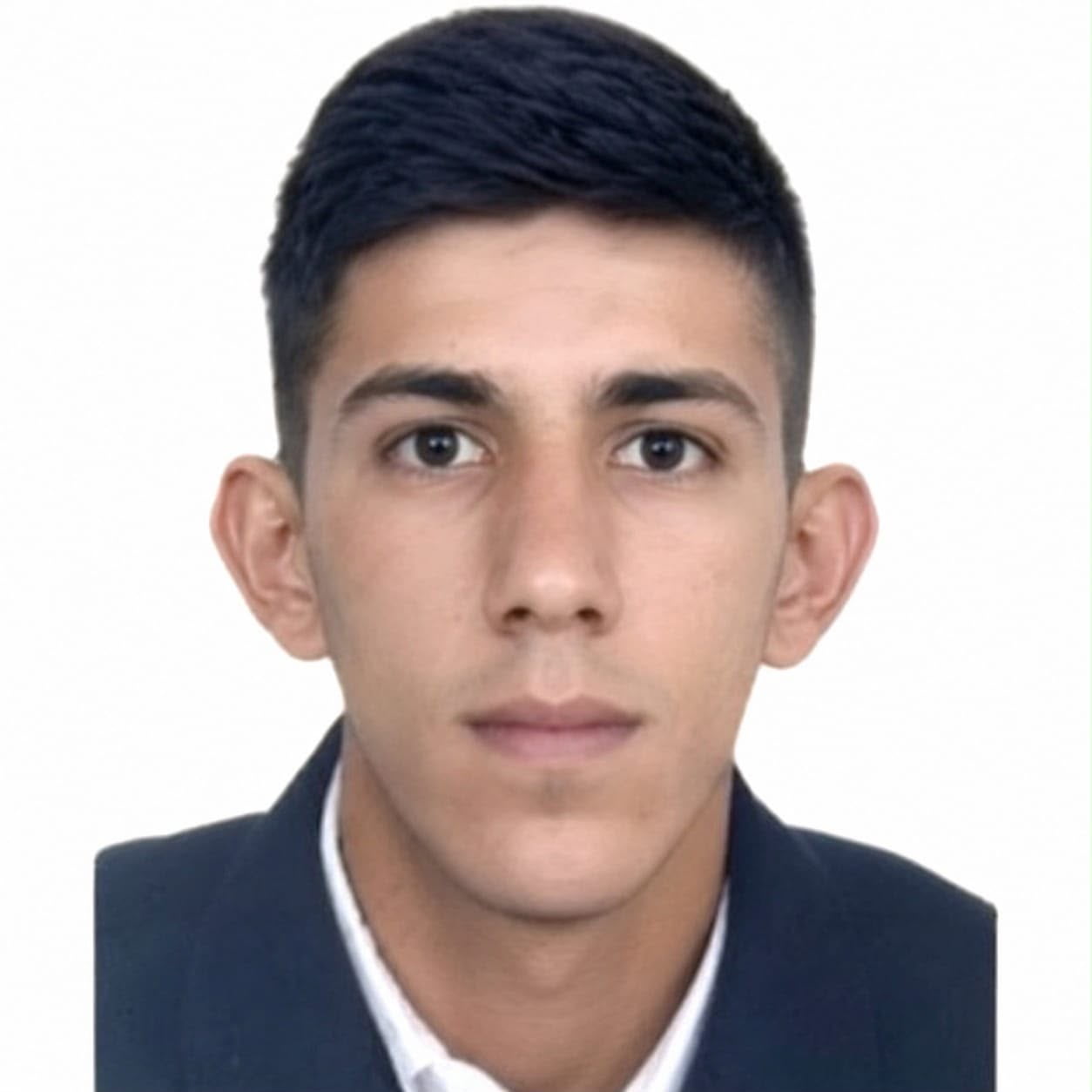 MARDİN'İN NUSAYBİN İLÇESİNDE 3. KATTAN DÜŞEN 21 YAŞINDAKİ ŞAHİN KURT HAYATINI KAYBETTİ.