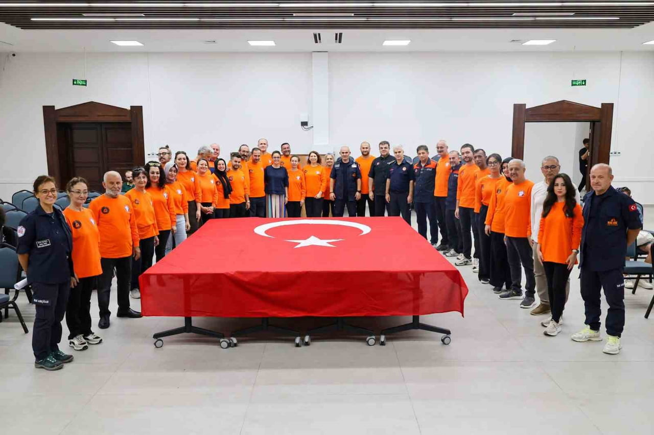 MENTEŞE’DE AFETLERE KARŞI DAHA DİRENÇLİ BİR KENT OLUŞTURULMASI AMACIYLA YÜRÜTÜLEN ÇALIŞMALAR...