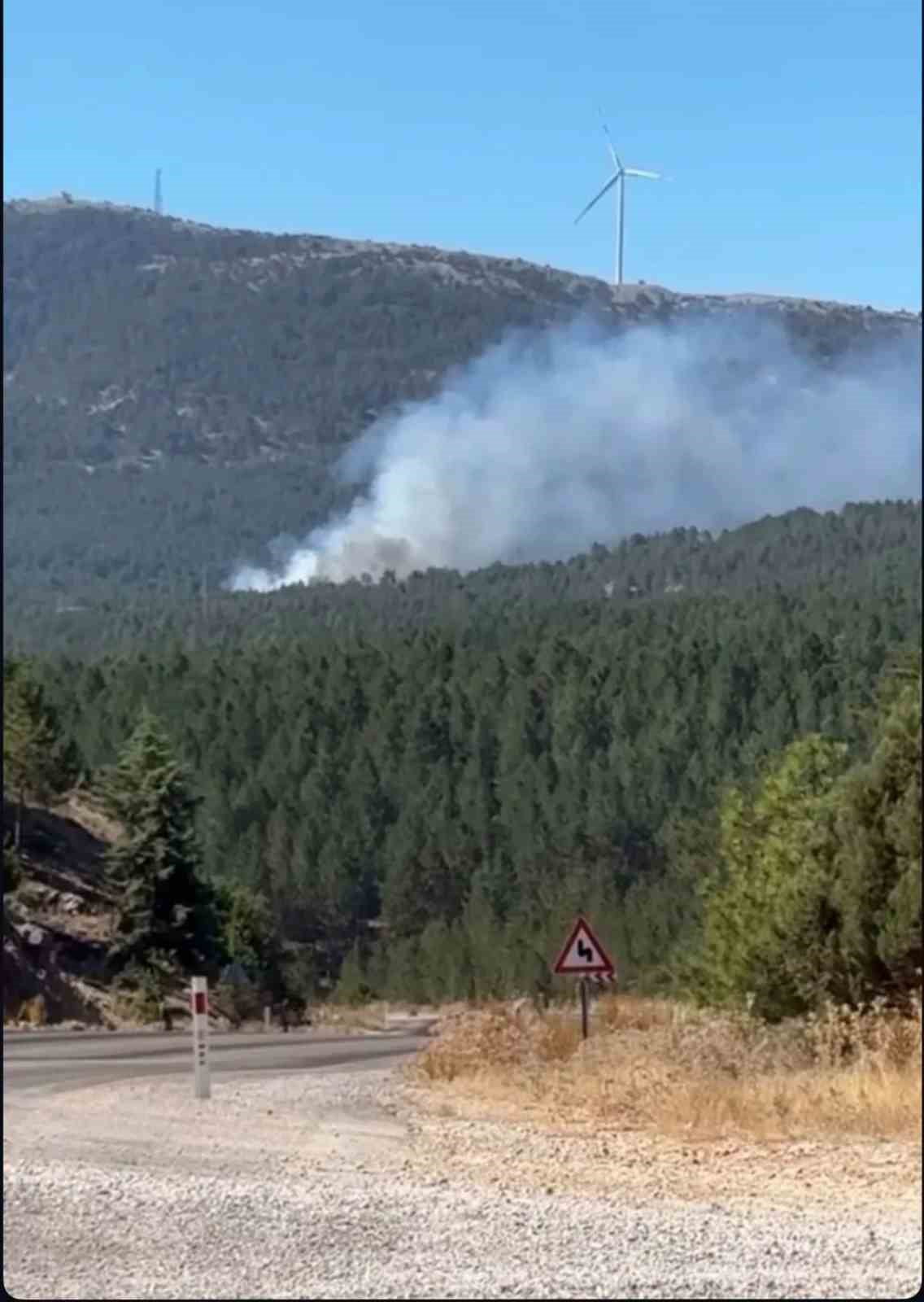 MENTEŞE YILANLI DAĞINDA YANGIN İHBARI