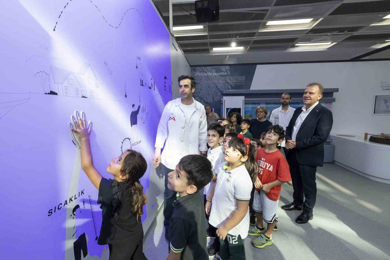 MERSİN BÜYÜKŞEHİR BELEDİYESİ, BİRLEŞMİŞ MİLLETLER'DE TANITILAN TÜRKİYE'NİN İLK RESMİ GÖNÜLLÜ...