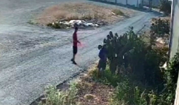 MERSİN’DE SAHİL KESİMLERİNDEKİ MAHALLE SAKİNLERİ, YAZ AYLARINDA BÖLGEYE GELEN BAZI YAZLIKÇILARIN...