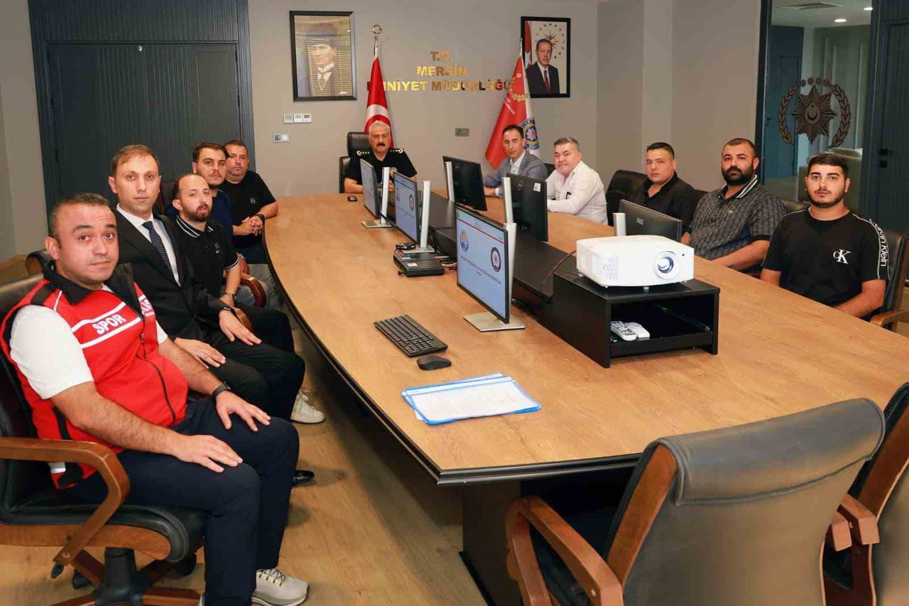 MERSİN İL EMNİYET MÜDÜRÜ FAHRİ AKTAŞ’IN BAŞKANLIĞINDA, GENÇLİK VE SPOR İL MÜDÜRÜ GÖKSUN ÖZ’ÜN...