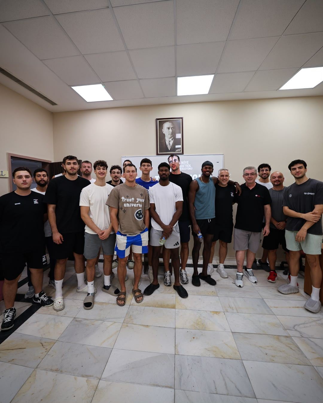 MHK EĞİTİM KOORDİNATÖRÜ MURAT BİRİCİK, YUKATEL DENİZLİ BASKET’İ YENİ KURALLAR HAKKINDA...