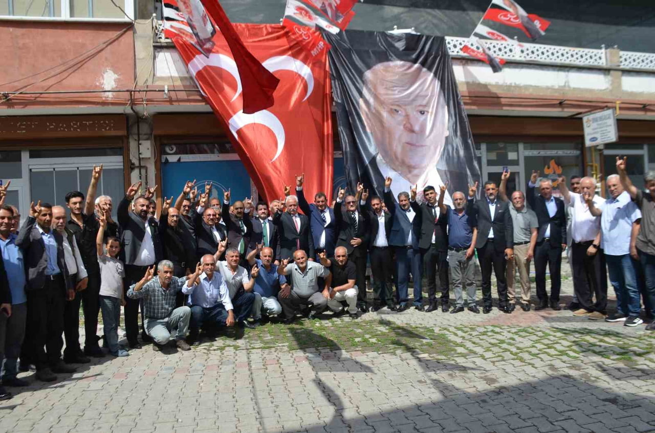 MHP BULANIK İLÇE KONGRESİ YAPILDI