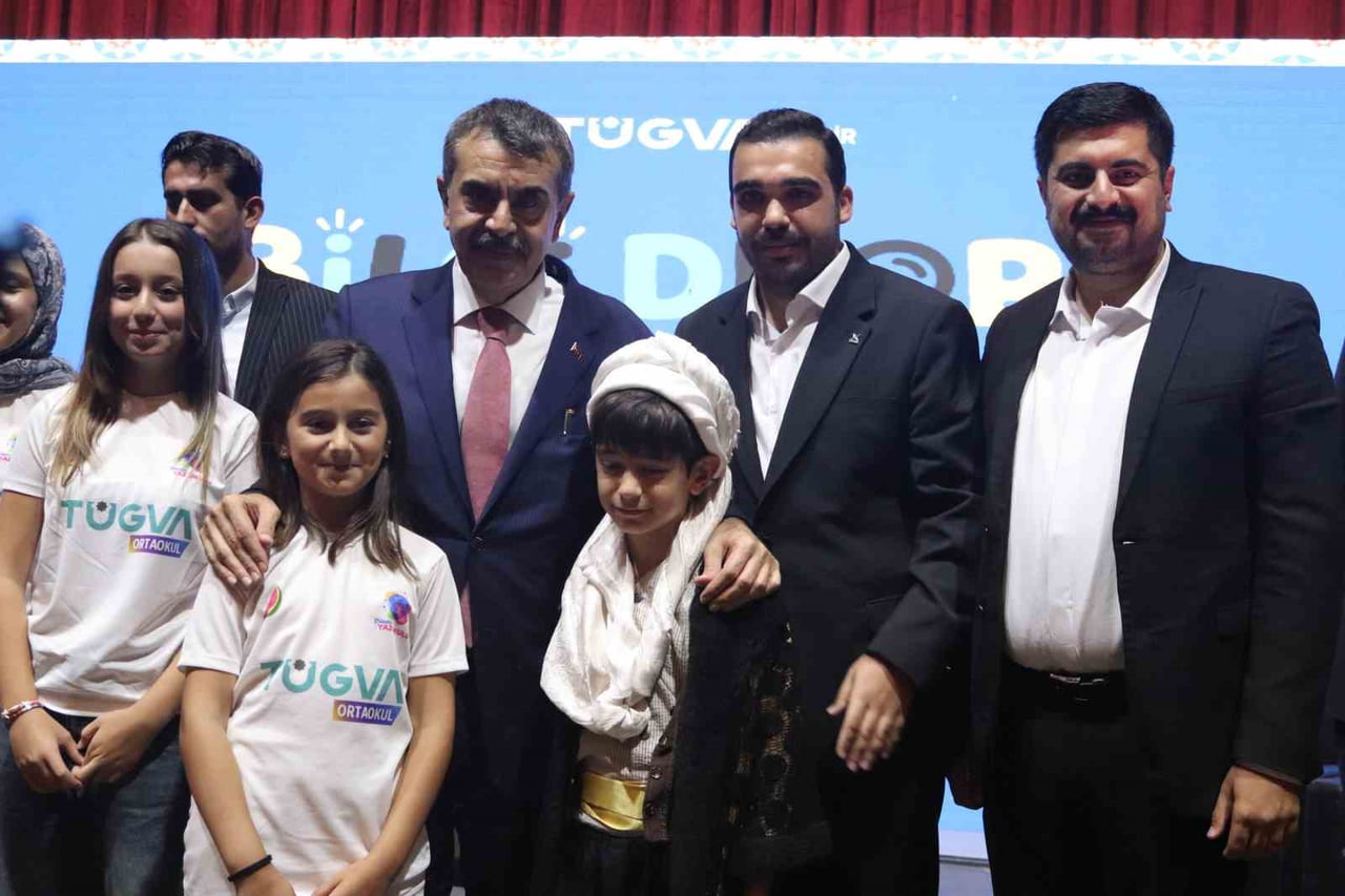 MİLLİ EĞİTİM BAKANI YUSUF TEKİN, İZMİR TEMASLARI KAPSAMINDA BORNOVA KÜLTÜR VE SANAT MERKEZİ'NDE...