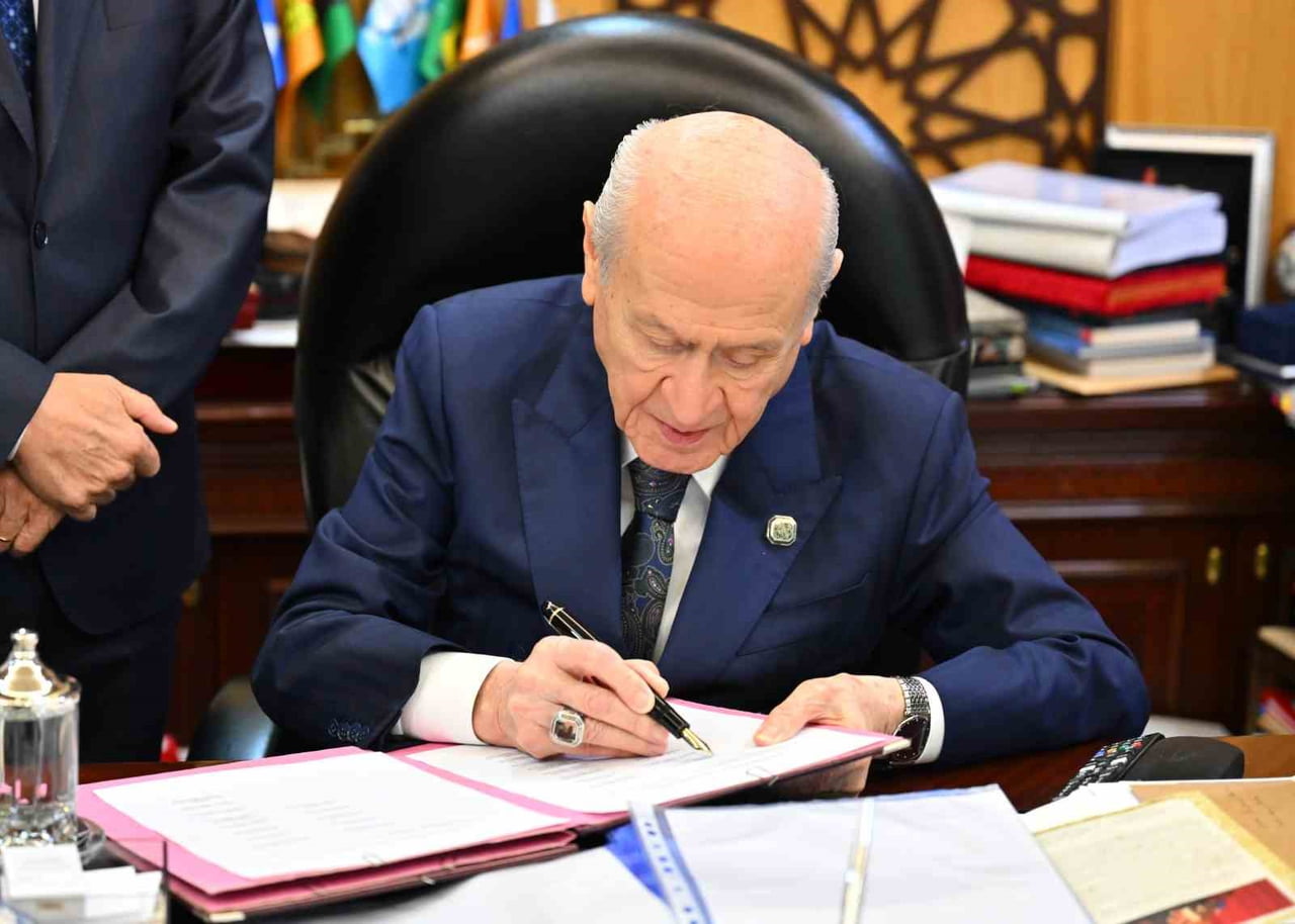 MİLLİYETÇİ HAREKET PARTİSİ (MHP), GENEL BAŞKAN DEVLET BAHÇELİ