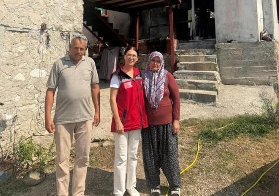 MUĞLA'NIN SEYDİKEMER İLÇESİNDE YAŞANAN YANGIN FELAKETİNİN ARDINDAN YARALARI SARMAK VE...
