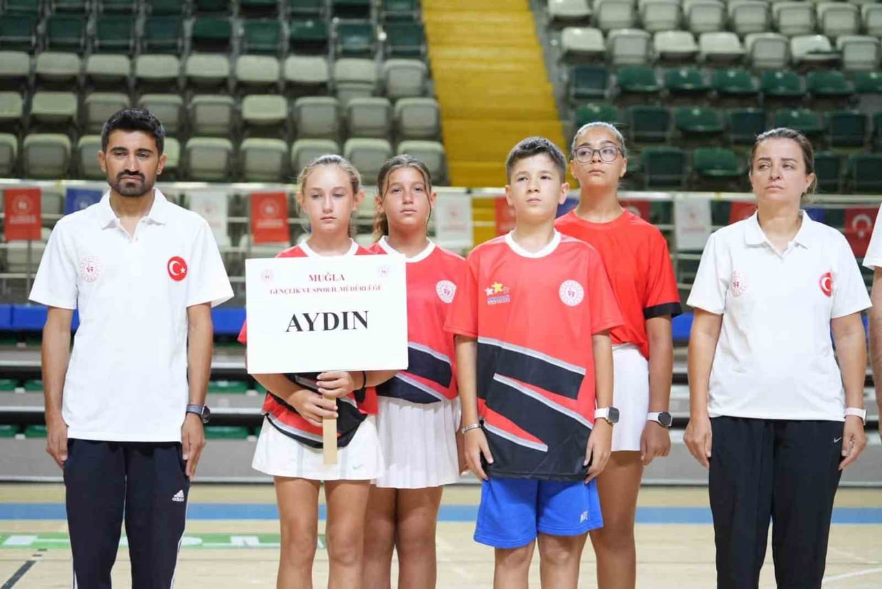 MUĞLA, GELECEĞİN TENİS YILDIZLARINA EV SAHİPLİĞİ YAPIYOR