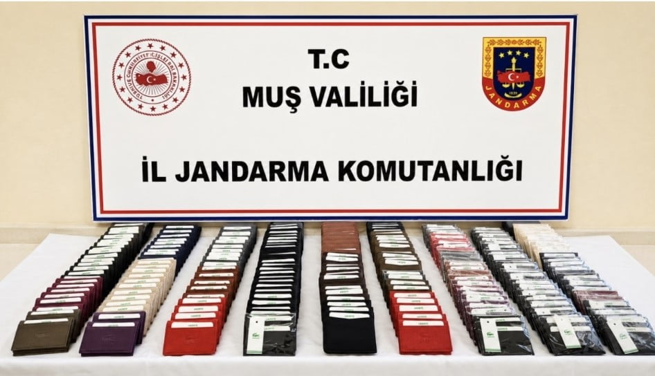 MUŞ’TA JANDARMA EKİPLERİNCE SAHTE VE TAKLİT ÜRÜN İLE BANDROLSÜZ TÜTÜN ÜRÜNLERİNİN SATIŞINA YÖNELİK...