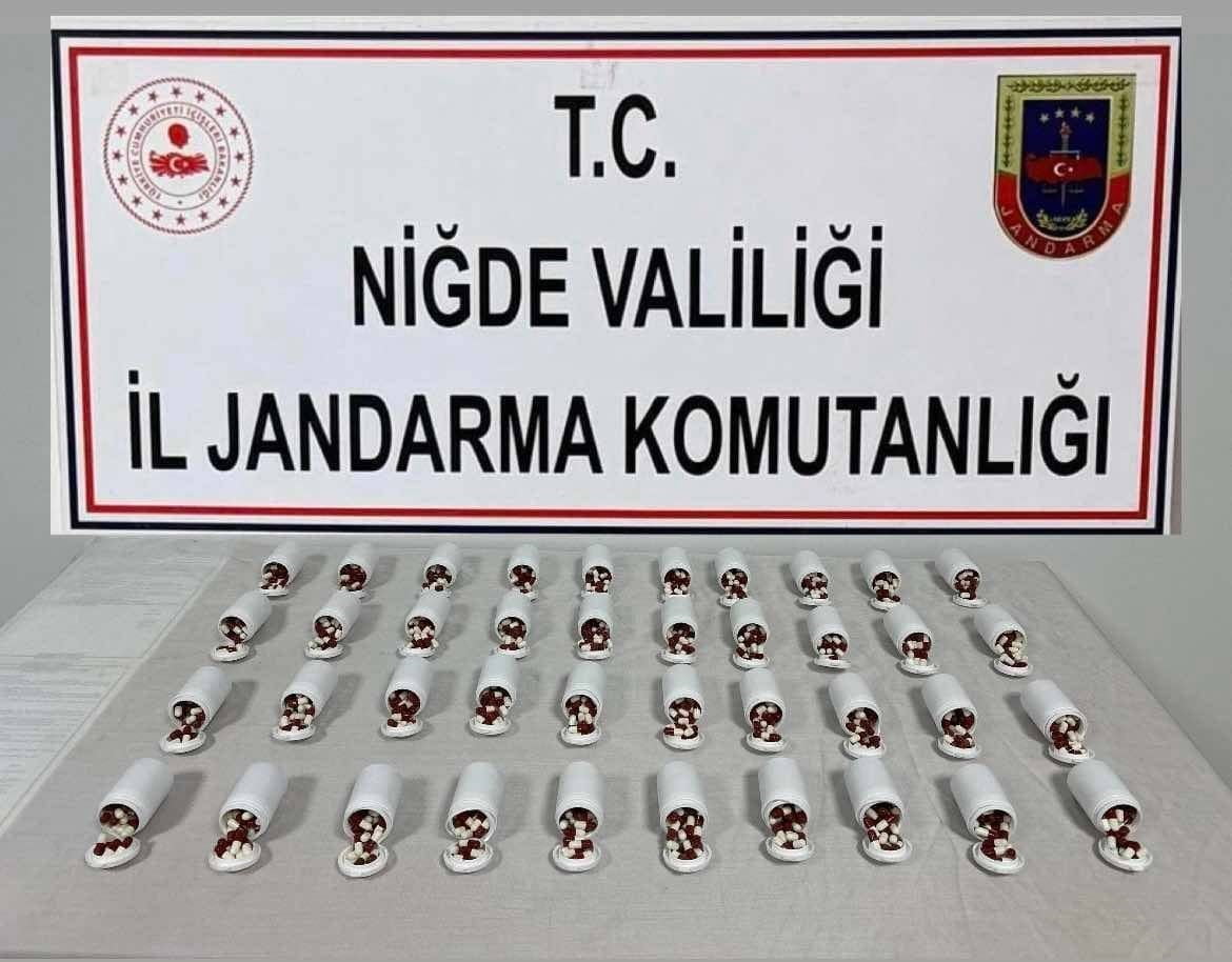 NİĞDE’DE OTOGARDA UYUŞTURUCU OPERASYONU