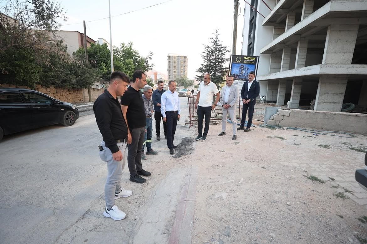 NİĞDE’DE ULAŞIM HAMLESİ SÜRÜYOR