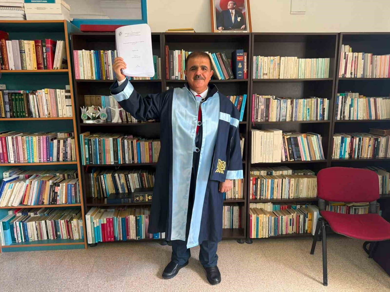 NİĞDE ÖMER HALİSDEMİR ÜNİVERSİTESİ SOSYAL BİLİMLER ENSTİTÜSÜ DOKTORA ÖĞRENCİSİ ESHRAF SADUN TAHA...