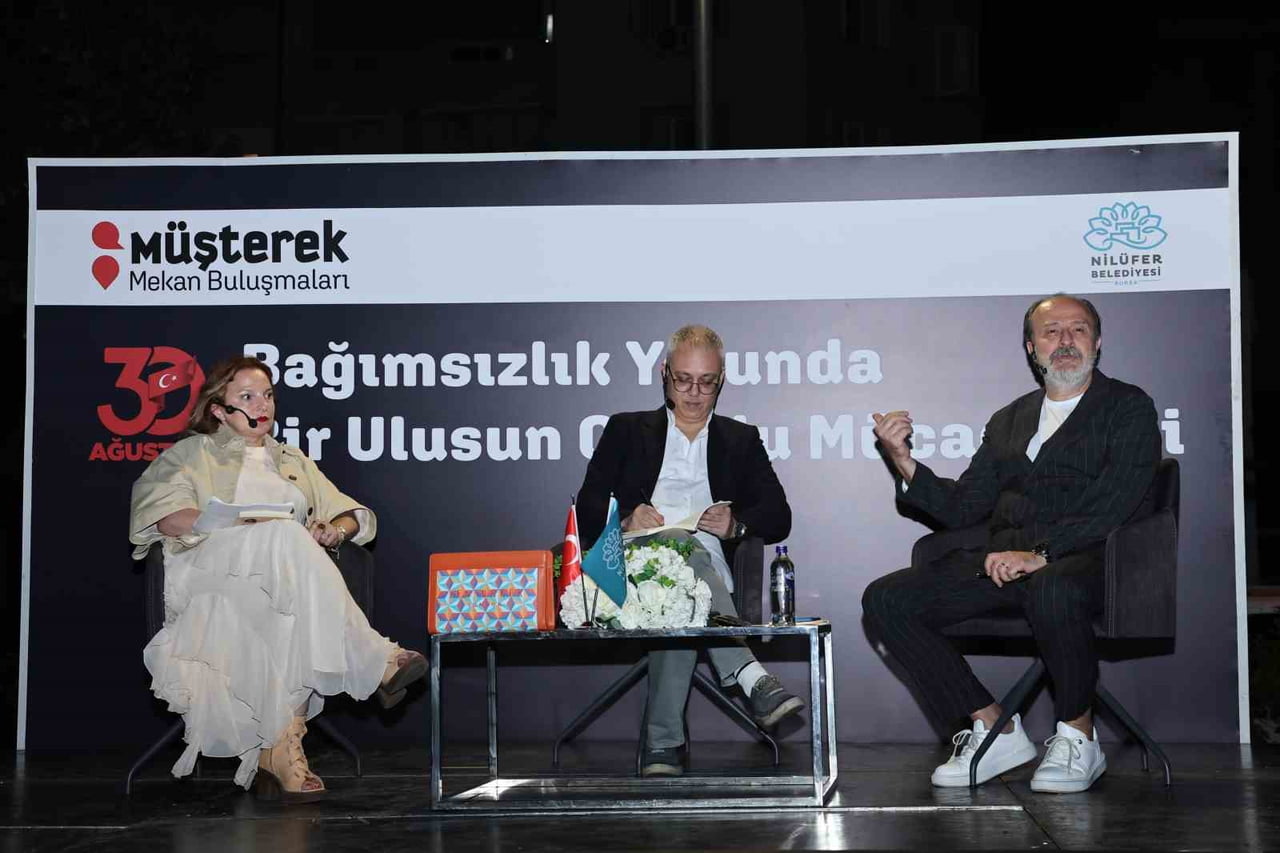 NİLÜFER BELEDİYESİ’NİN DÜZENLEDİĞİ MÜŞTEREK MEKAN BULUŞMALARI’NDA AKADEMİSYEN ORHAN ŞENER...