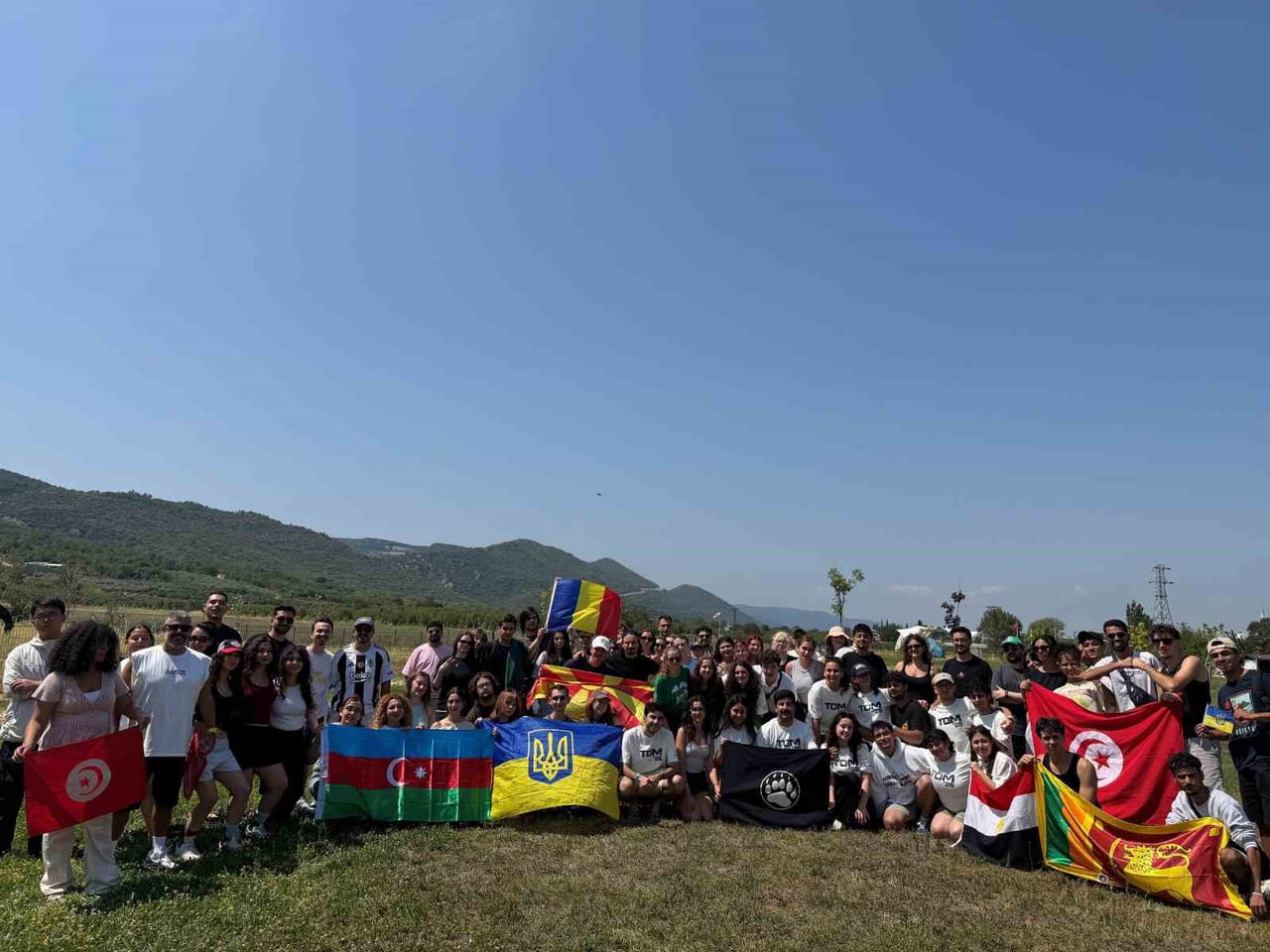 NİLÜFER BELEDİYESİ VE ULUSLARARASI GENÇLİK ORGANİZASYONU AIESEC İŞ BİRLİĞİYLE DÜZENLENEN "TOP OF...