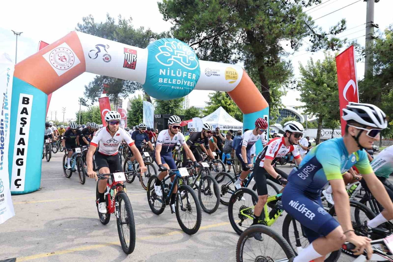 NİLÜFER’DE DÜZENLENEN DAĞ BİSİKLETİ MARATONU TÜRKİYE ŞAMPİYONASI’NDA 79 SPORCU, DOĞAL VE KÜLTÜREL...