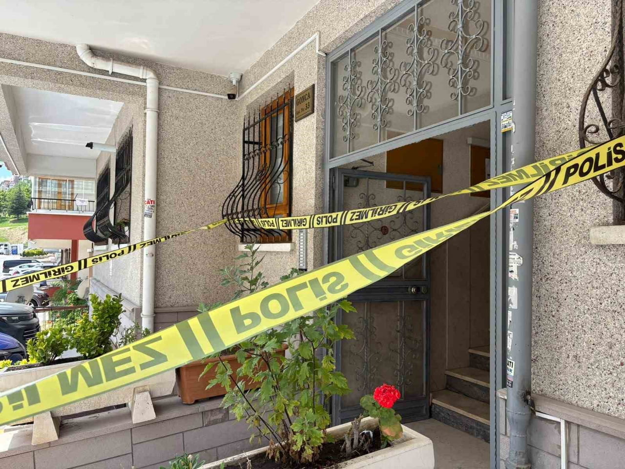 OLAY, ÇANKAYA İLÇESİ ŞEHİT CEVDET ÖZDEMİR CADDESİ 1346 SOKAK'TA YER ALAN BİR APARTMANDA MEYDANA...