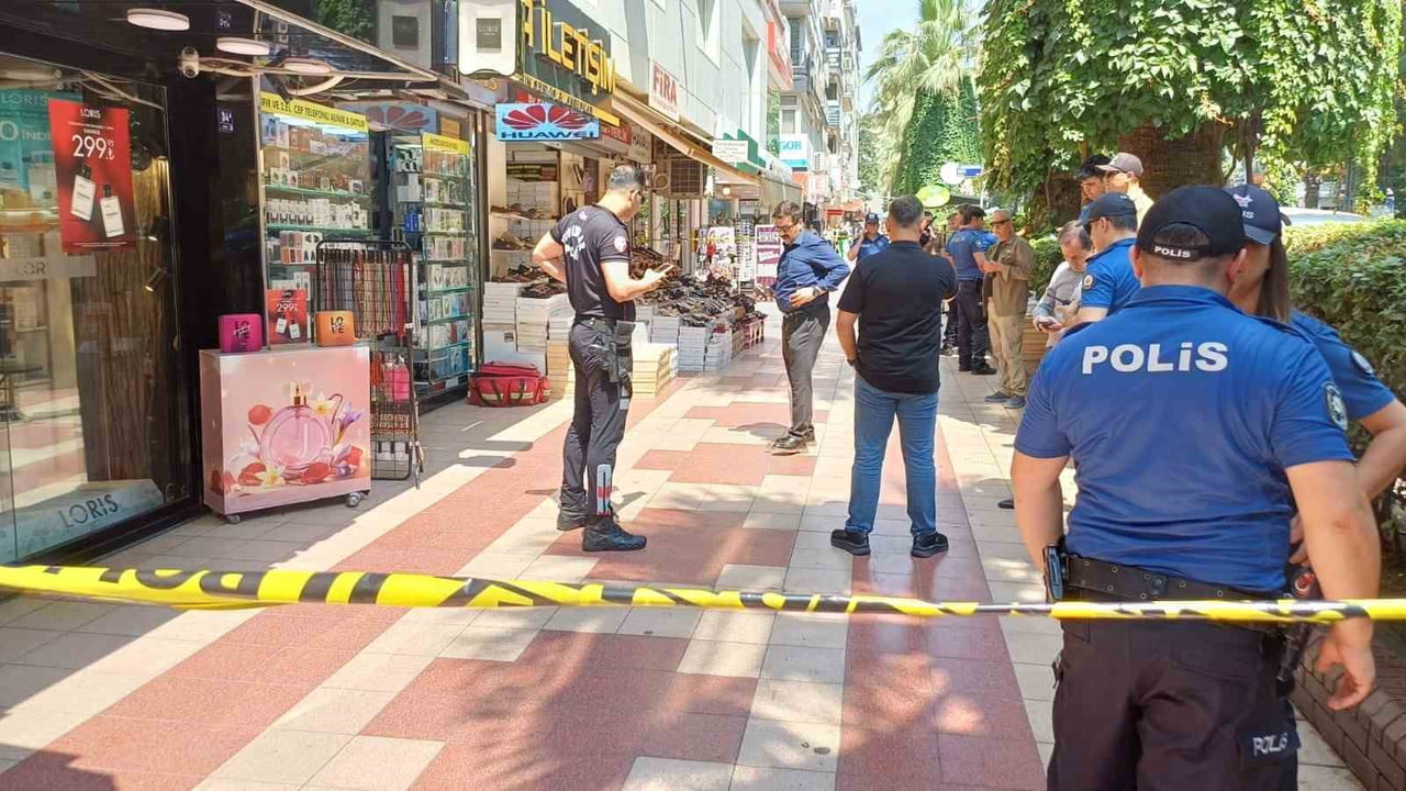 OLAYLA İLGİLİ SORUŞTURMA SORUYOR.